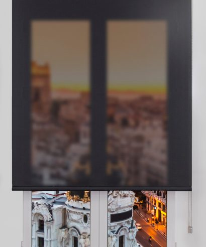 SCREEN-GRIS-01.jpg